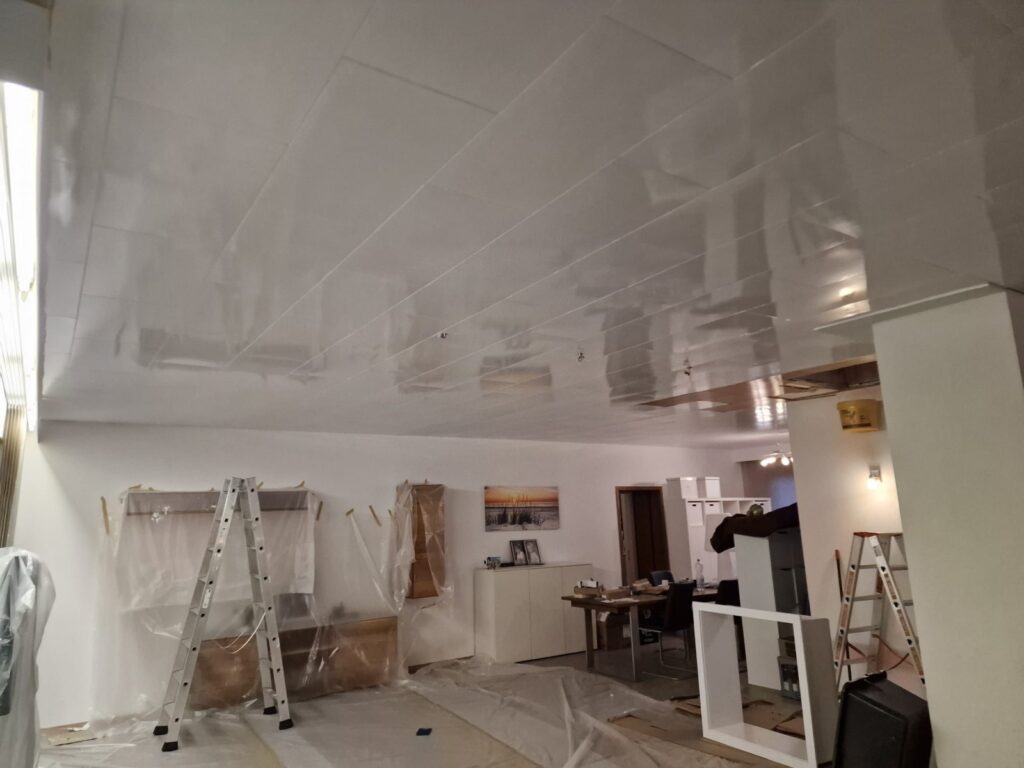 Decke renoviert